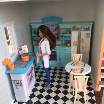 Wooden Barbie Country Dollhouse Kitchen